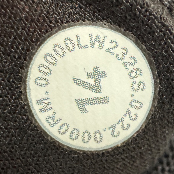 NWT - Lululemon Energy Bra - Black - Size 14 - Picture 5 of 5